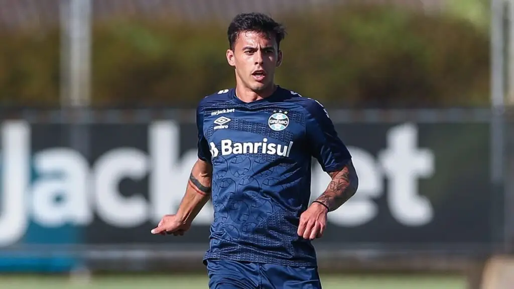 felipe carballo treino gremio