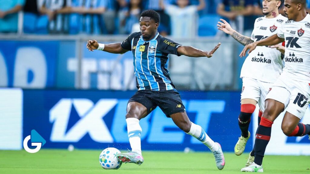 GREMIO-BATE-O-VITORIA