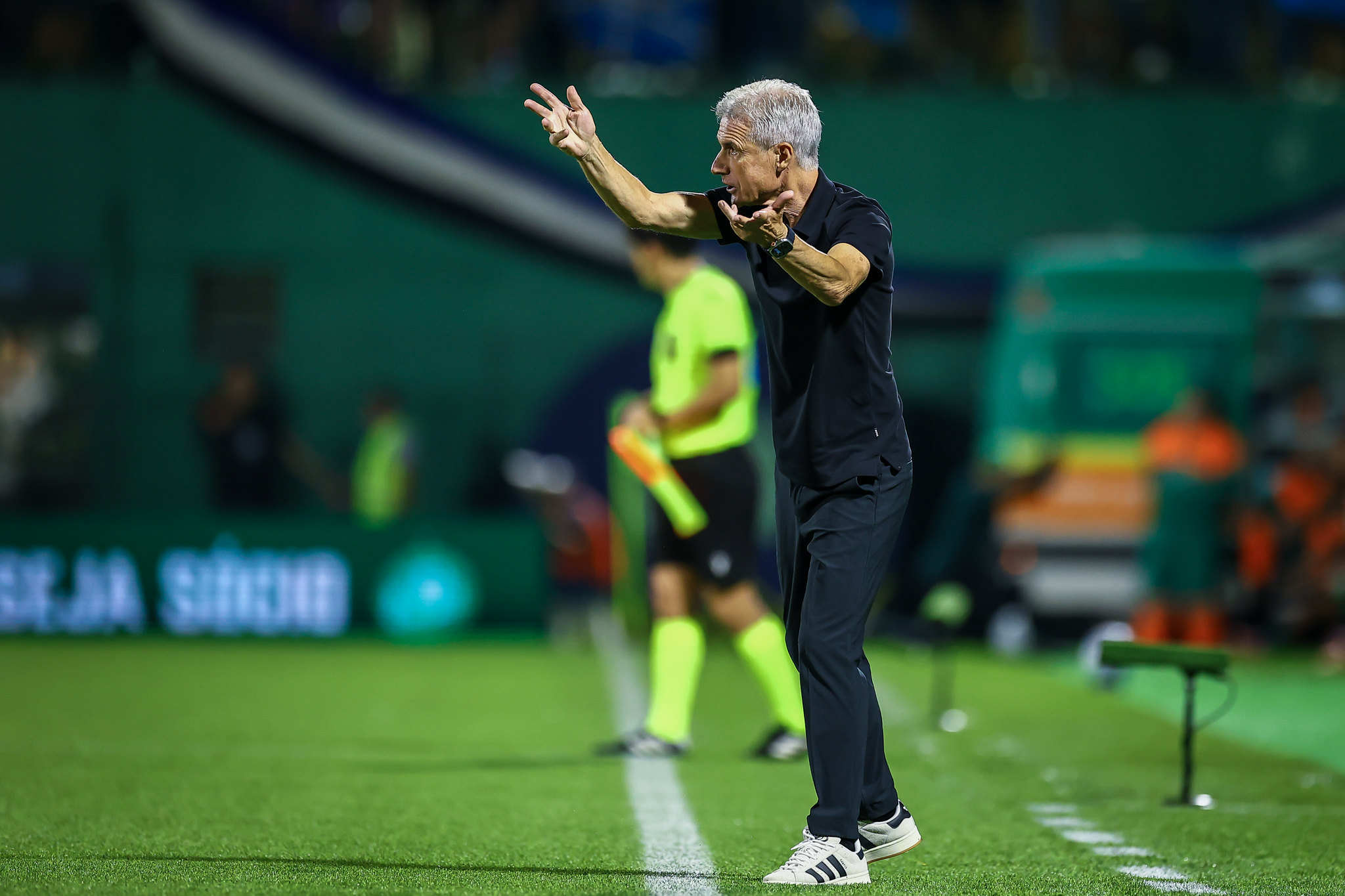 Tudo o que foi dito por Luís Castro após derrota do Grêmio na estreia da Sul-Americana 1 Grêmio